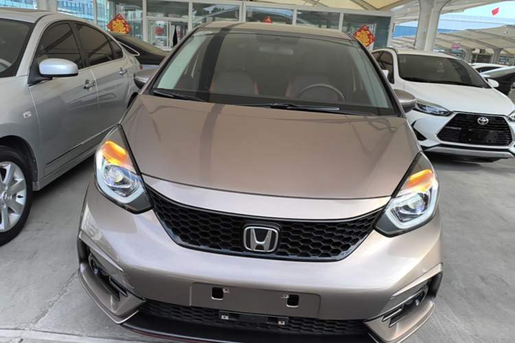 Used Honda LIFE 2021 1.5L CVT SPORT Heartbeat Edition Front