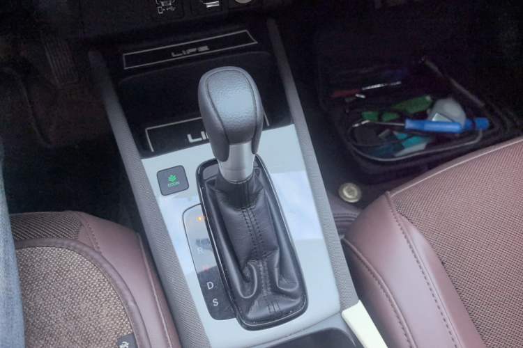 Used Honda LIFE 2021 1.5L CVT CRO-S Fun Edition Gear Lever