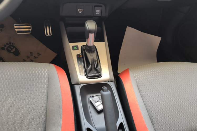 Used Honda LIFE 2021 1.5L CVT SPORT Heartbeat Edition Gear Lever