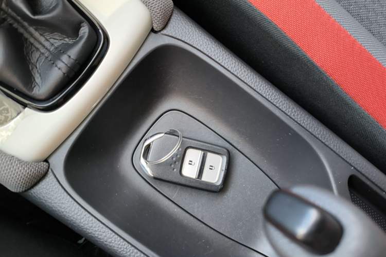 Used Honda LIFE 2021 1.5L CVT SPORT Heartbeat Edition Interior 1