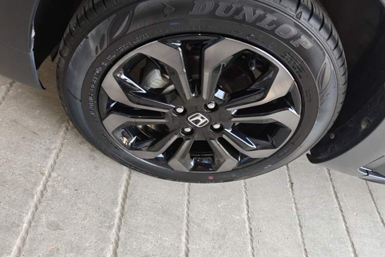 Used Honda LIFE 2021 1.5L CVT CRO-S Fun Edition Left Front Wheel Hub