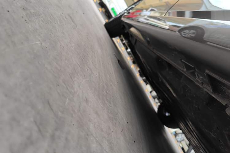 Used Honda LIFE 2021 1.5L CVT SPORT Heartbeat Edition Left Side Sill