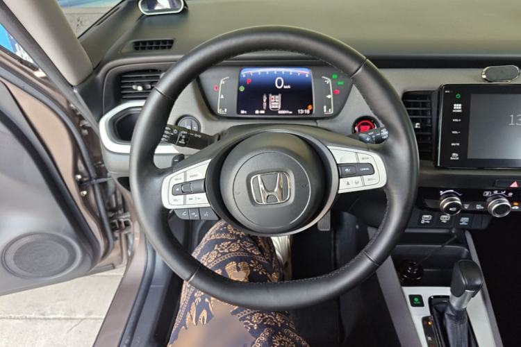 Used Honda LIFE 2021 1.5L CVT CRO-S Fun Edition Steering Wheel