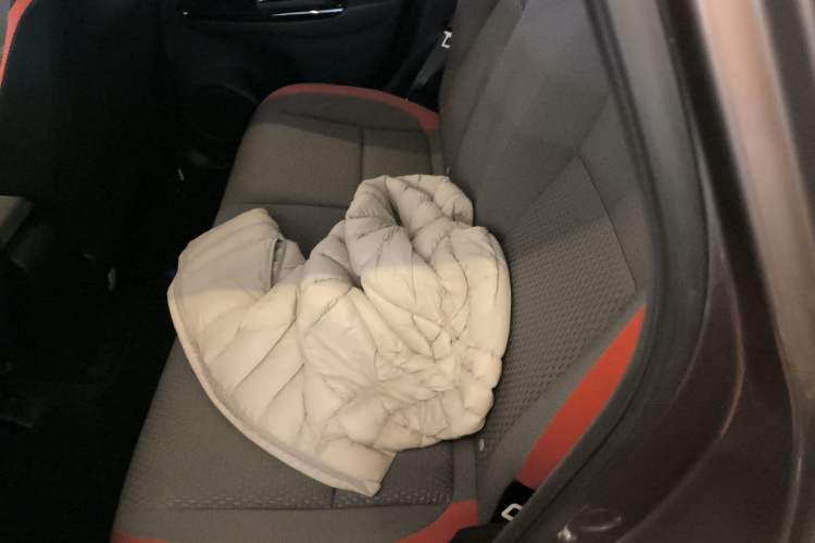 Used Honda LIFE 2021 1.5L CVT SPO-SS Dynamic Edition Left Rear Seat