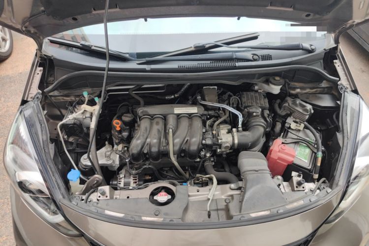 Used Honda LIFE 2021 1.5L CVT SPORT Heartbeat Edition Engine Bay
