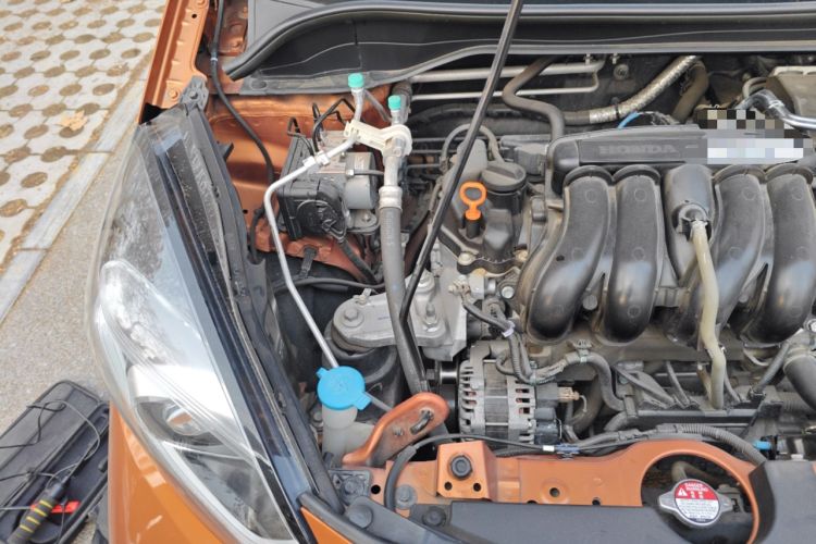 Used Honda LIFE 2021 1.5L CVT CRO-S Fun Edition Engine Bay Right
