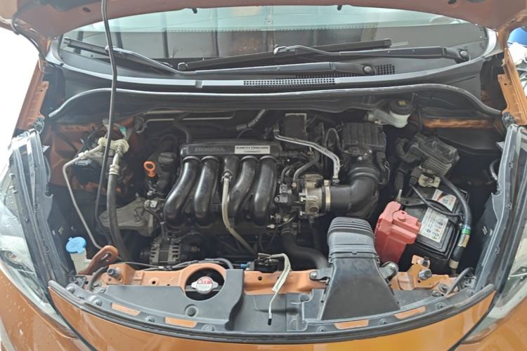 Used Honda LIFE 2021 1.5L CVT SPORT Heartbeat Edition Engine Bay