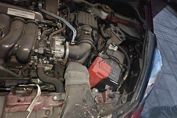 Used Honda LIFE 2021 1.5L CVT SPORT Heartbeat Edition Engine Bay Left