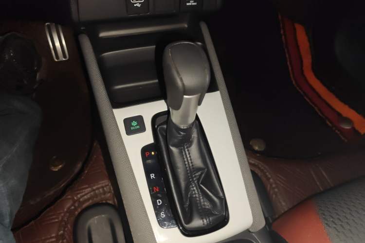 Used Honda LIFE 2021 1.5L CVT SPORT Heartbeat Edition Gear Lever