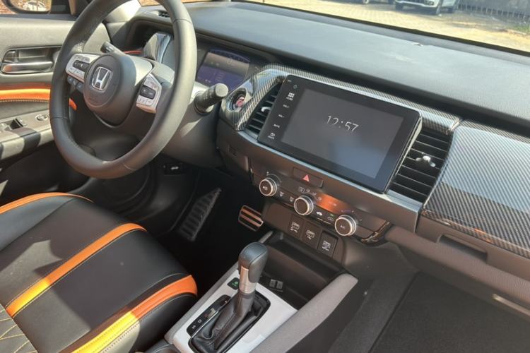 Used Honda LIFE 2021 1.5L CVT SPO-SS Dynamic Edition Audio And AC Panel