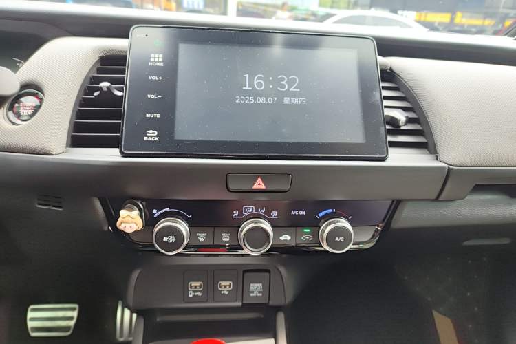 Used Honda LIFE 2021 1.5L CVT SPORT Heartbeat Edition Audio And AC Panel