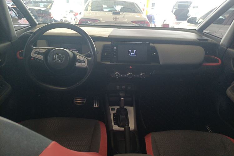 Used Honda LIFE 2021 1.5L CVT SPO-SS Dynamic Edition Center Console