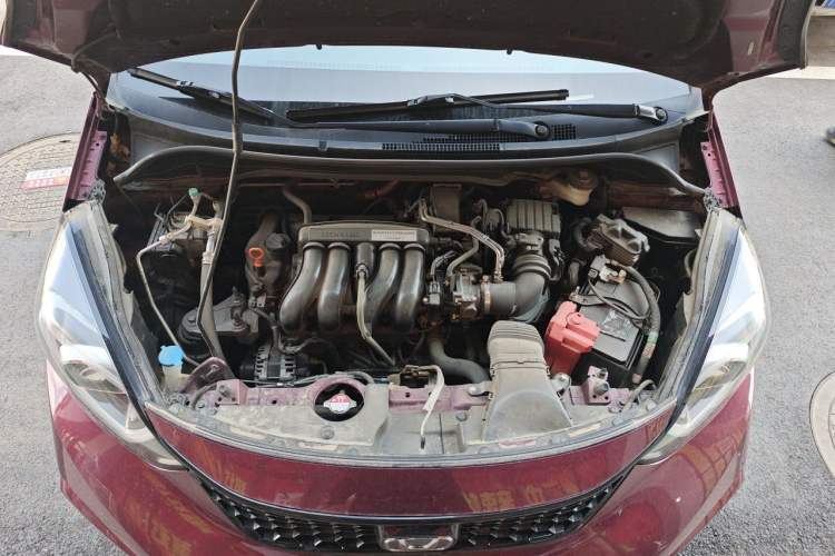 Used Honda LIFE 2021 1.5L CVT SPORT Heartbeat Edition Engine Bay
