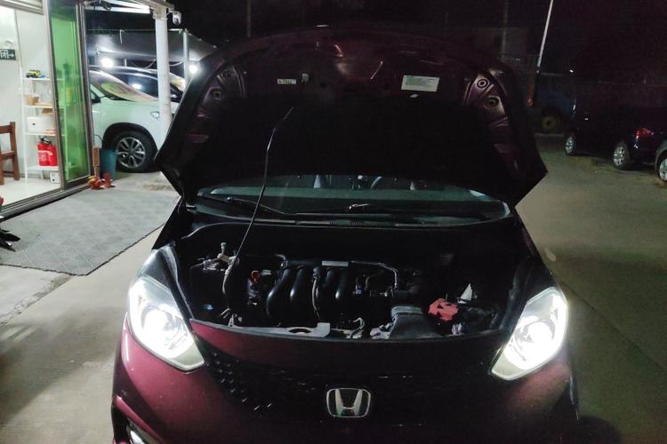 Used Honda LIFE 2021 1.5L CVT SPORT Heartbeat Edition Engine Bay