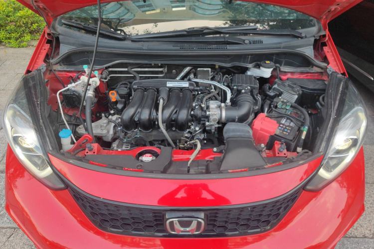 Used Honda LIFE 2021 1.5L CVT SPORT Heartbeat Edition Engine Bay