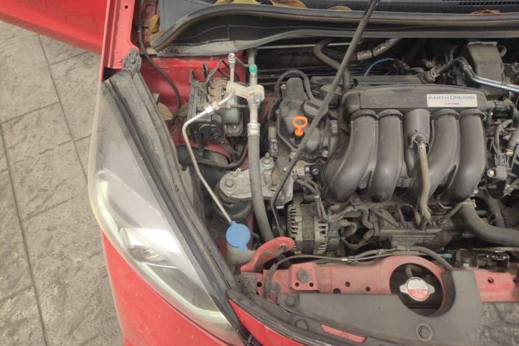 Used Honda LIFE 2021 1.5L CVT SPO-SS Dynamic Edition Engine Bay Right
