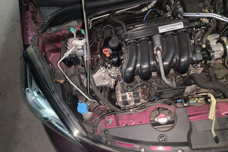 Used Honda LIFE 2021 1.5L CVT SPORT Heartbeat Edition Engine Bay Right