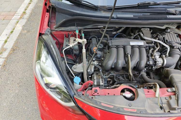 Used Honda LIFE 2021 1.5L CVT SPO-SS Dynamic Edition Engine Bay Right