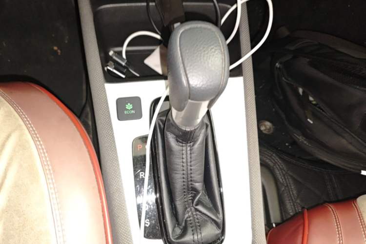 Used Honda LIFE 2021 1.5L CVT SPORT Heartbeat Edition Gear Lever