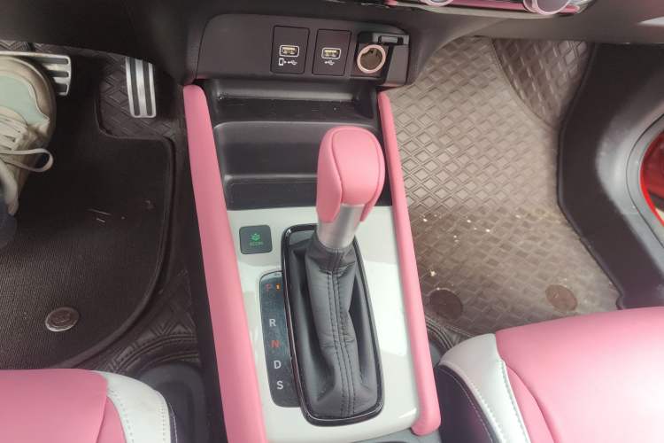 Used Honda LIFE 2021 1.5L CVT SPORT Heartbeat Edition Gear Lever