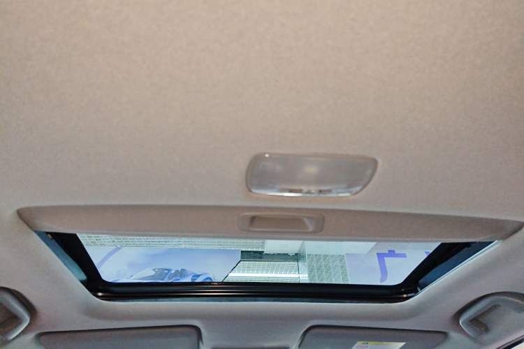 Used Honda LIFE 2021 1.5L CVT SPO-SS Dynamic Edition Headliner