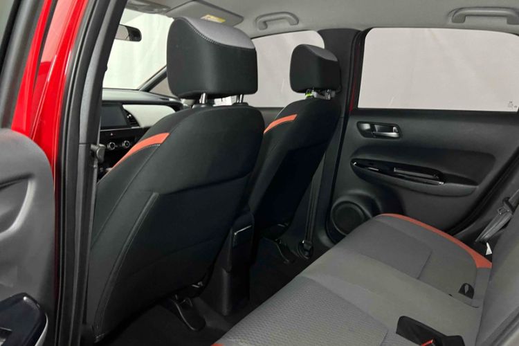 Used Honda LIFE 2021 1.5L CVT SPORT Heartbeat Edition Interior 1