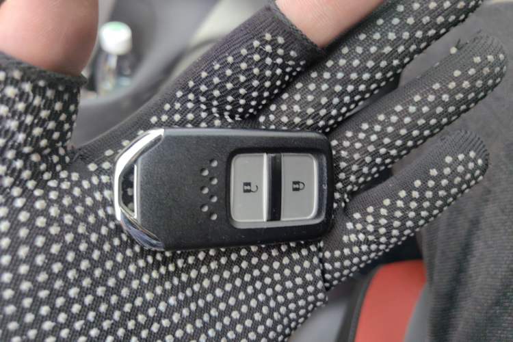 Used Honda LIFE 2021 1.5L CVT SPO-SS Dynamic Edition Interior 1