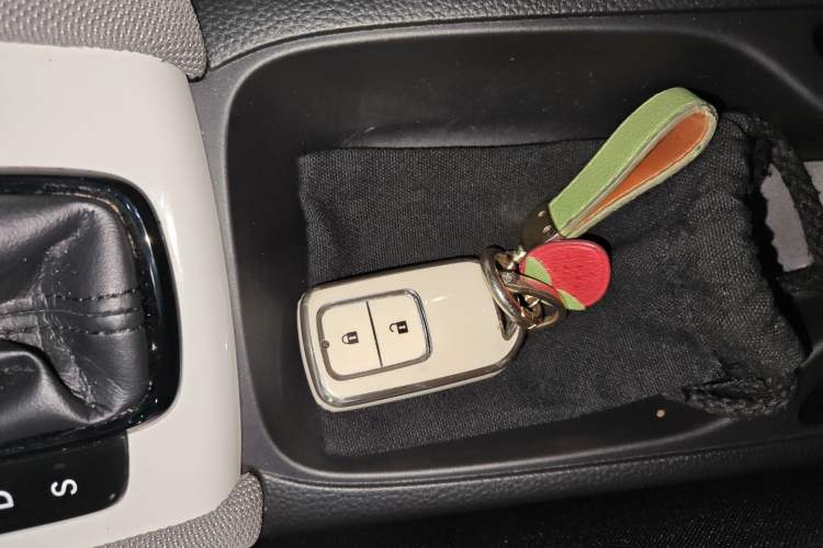 Used Honda LIFE 2021 1.5L CVT SPO-SS Dynamic Edition Interior 1