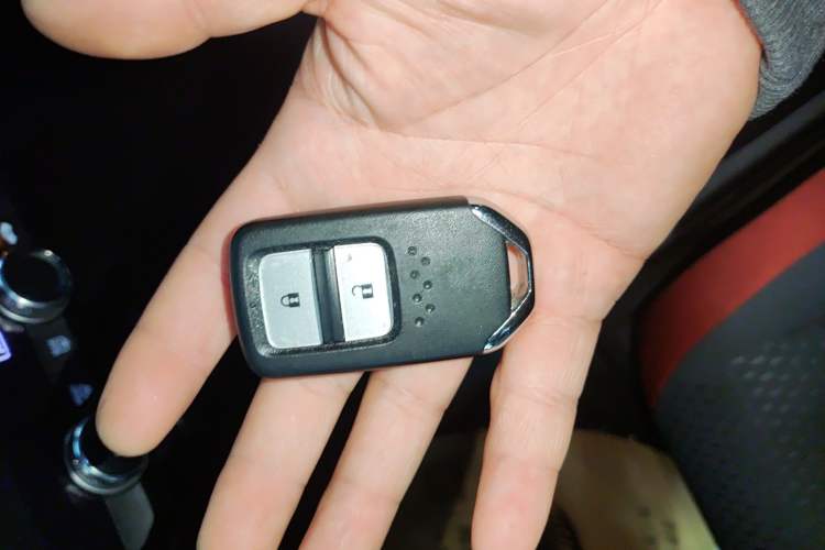 Used Honda LIFE 2021 1.5L CVT SPO-SS Dynamic Edition Interior 1