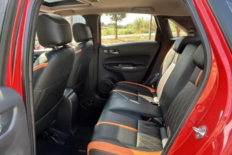 Used Honda LIFE 2021 1.5L CVT SPO-SS Dynamic Edition Interior 2