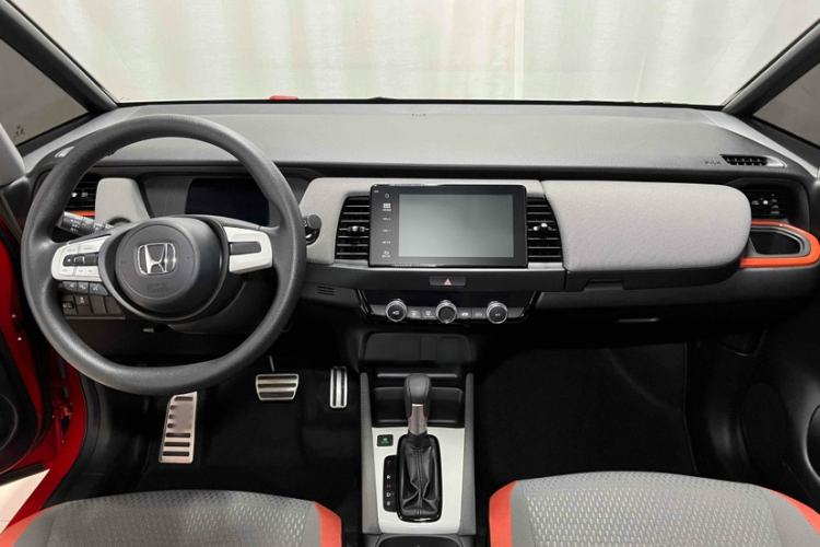 Used Honda LIFE 2021 1.5L CVT SPORT Heartbeat Edition Interior 3