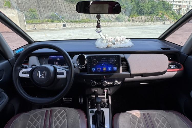 Used Honda LIFE 2021 1.5L CVT SPORT Heartbeat Edition Interior 3