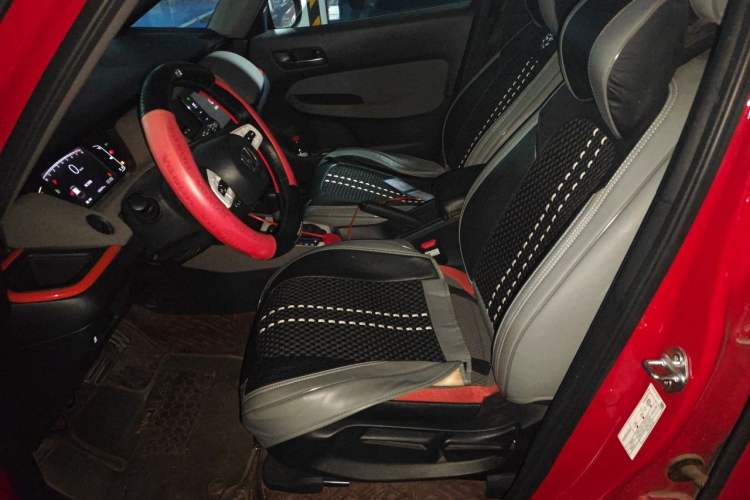 Used Honda LIFE 2021 1.5L CVT SPO-SS Dynamic Edition Left Front Seat