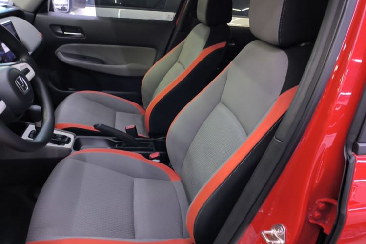 Used Honda LIFE 2021 1.5L CVT SPORT Heartbeat Edition Left Front Seat