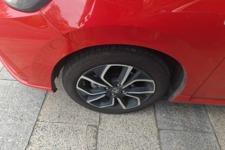 Used Honda LIFE 2021 1.5L CVT SPORT Heartbeat Edition Left Front Wheel Hub