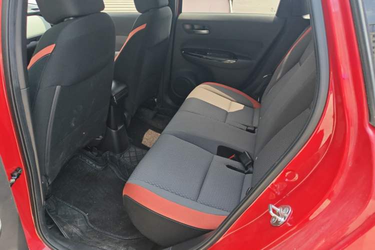 Used Honda LIFE 2021 1.5L CVT SPORT Heartbeat Edition Left Rear Seat