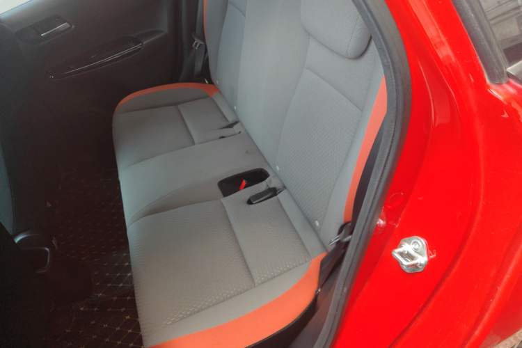 Used Honda LIFE 2021 1.5L CVT SPORT Heartbeat Edition Left Rear Seat