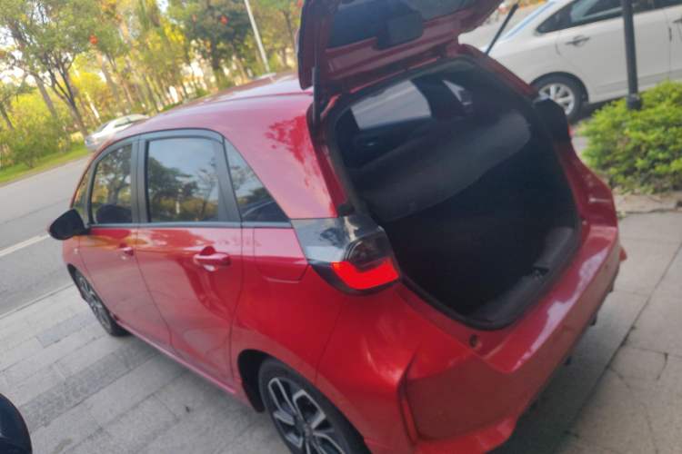 Used Honda LIFE 2021 1.5L CVT SPORT Heartbeat Edition Left Side