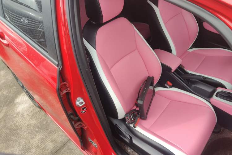 Used Honda LIFE 2021 1.5L CVT SPORT Heartbeat Edition Right Front Seat