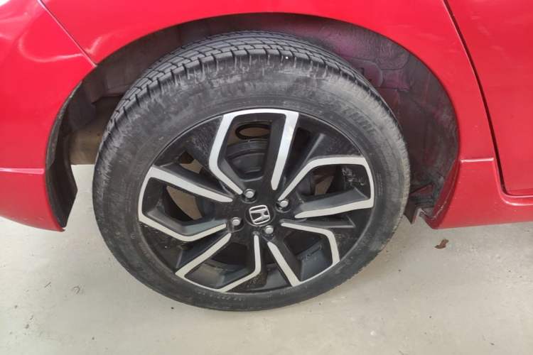 Used Honda LIFE 2021 1.5L CVT SPO-SS Dynamic Edition Right Rear Wheel Hub