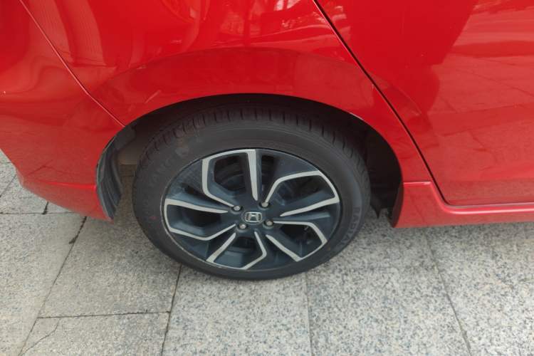Used Honda LIFE 2021 1.5L CVT SPORT Heartbeat Edition Right Rear Wheel Hub