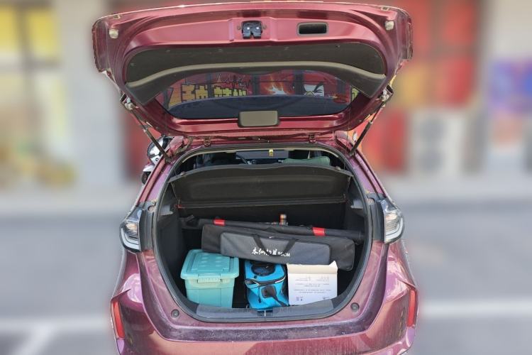 Used Honda LIFE 2021 1.5L CVT SPORT Heartbeat Edition Trunk