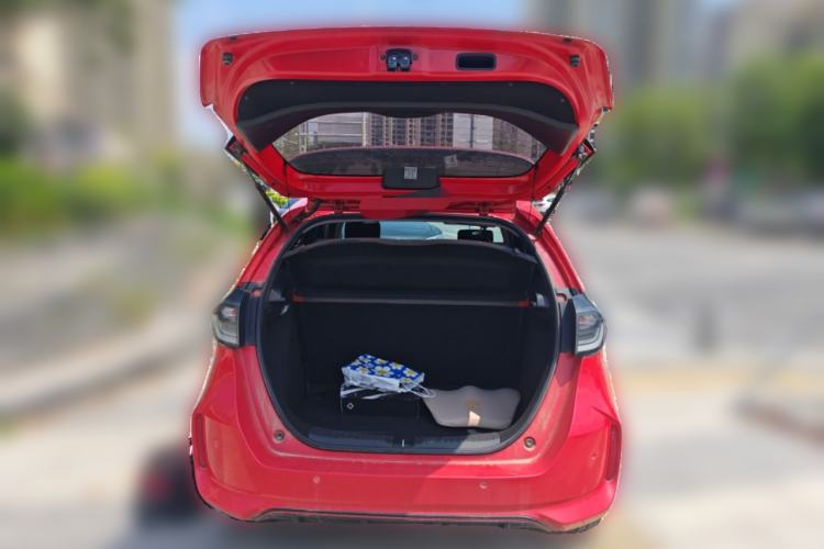 Used Honda LIFE 2021 1.5L CVT SPORT Heartbeat Edition Trunk