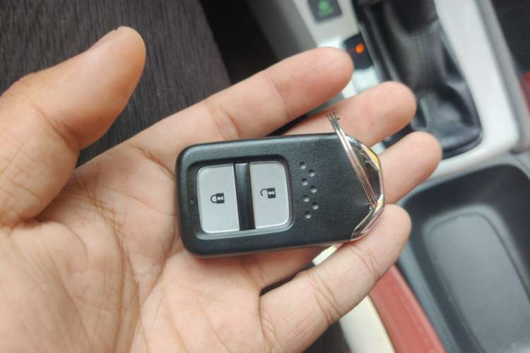 Used Honda LIFE 2021 1.5L CVT SPORT Heartbeat Edition Vehicle Key