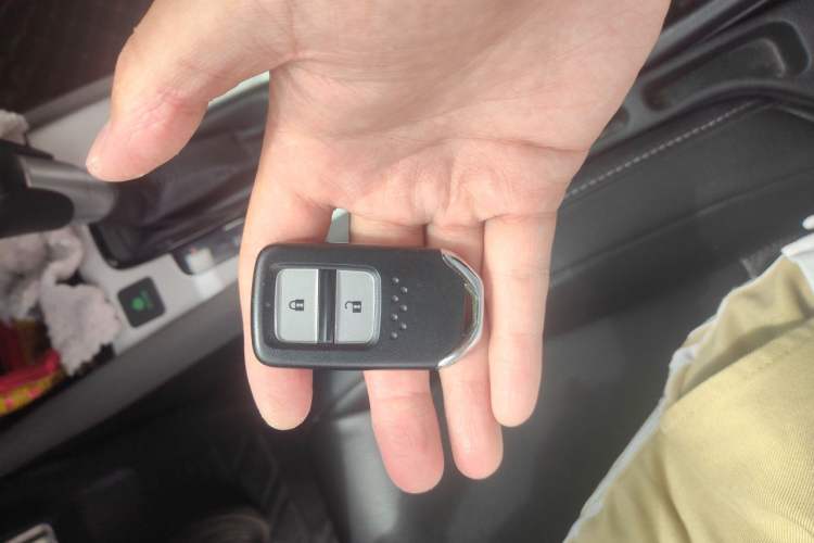 Used Honda LIFE 2021 1.5L CVT SPO-SS Dynamic Edition Vehicle Key