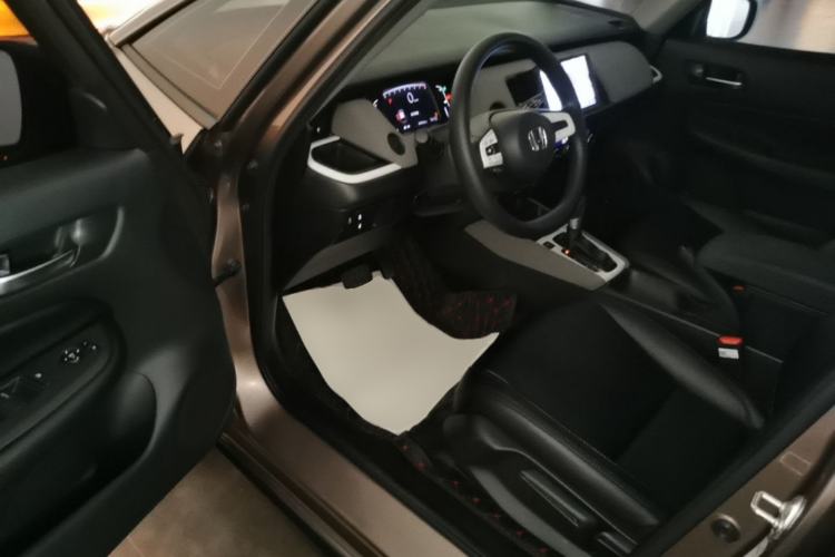 Used Honda LIFE 2021 1.5L CVT CRO-S Fun Edition Driver Seat