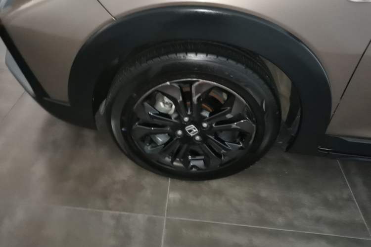 Used Honda LIFE 2021 1.5L CVT CRO-S Fun Edition Left Front Wheel Hub