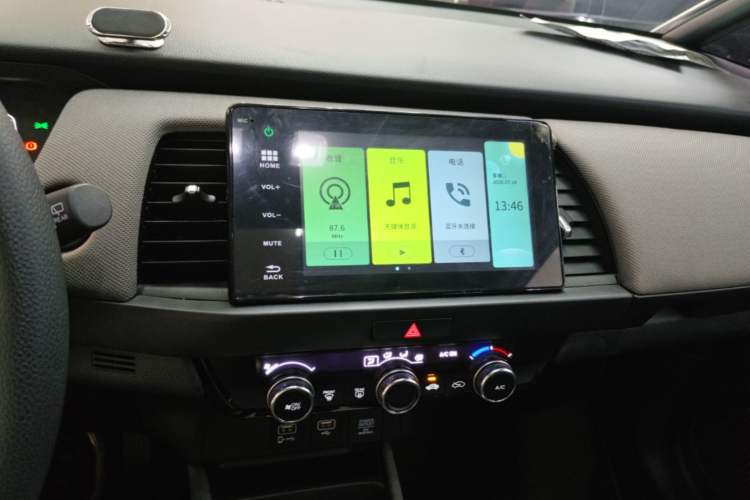 Used Honda LIFE 2021 1.5L CVT CRO-S Fun Edition Audio And AC Panel