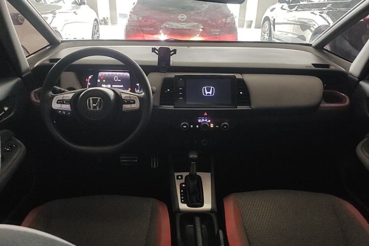 Used Honda LIFE 2021 1.5L CVT SPO-SS Dynamic Edition Center Console