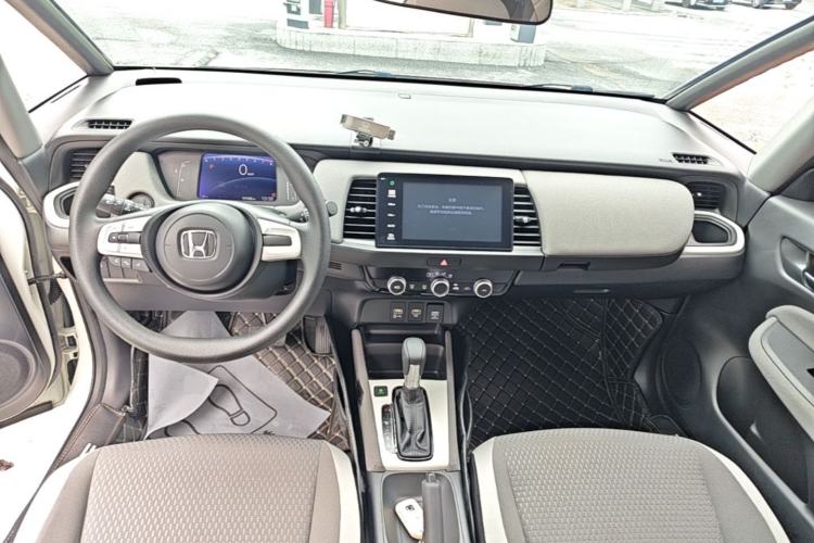 Used Honda LIFE 2021 1.5L CVT CRO-S Fun Edition Center Console